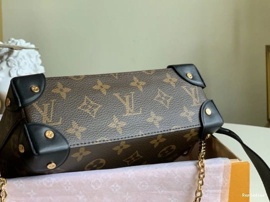 Rep ladies PETITE SOUPLE LOUIS MALLE VUITTON 0811
